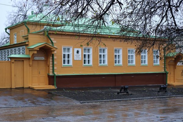 Ленин перевернулся бы в гробу